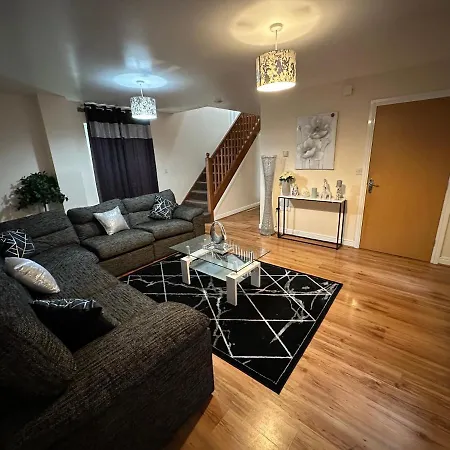Zenith Apartment-3