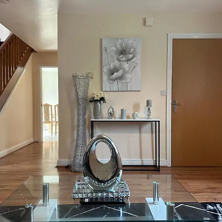 Zenith Apartment-2